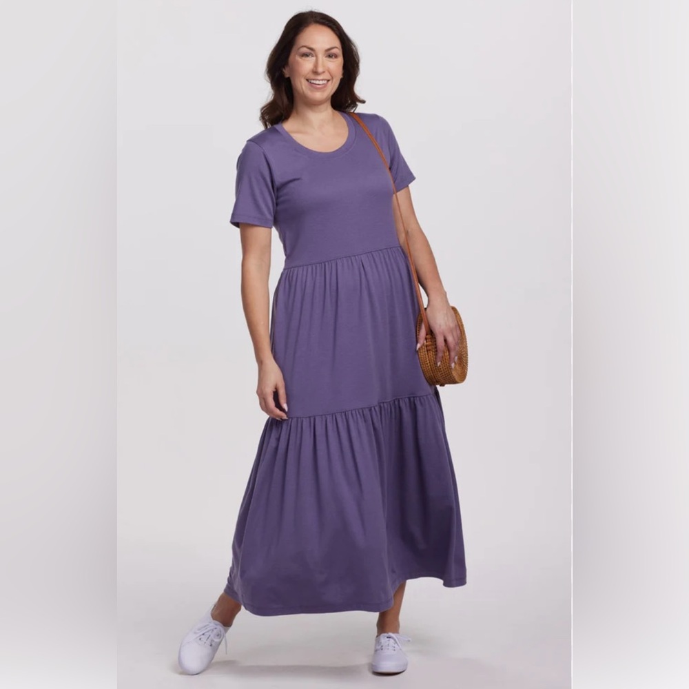 Chic Lavender Maxi Dress
